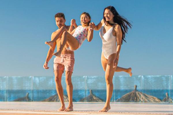 Book in advance and save more! Krystal® Cancún  Book in advance and save more! Krystal® Cancún