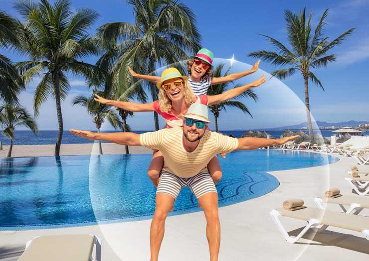 SUMMER IS FOR TRAVELING Krystal® Puerto Vallarta SUMMER IS FOR TRAVELING Krystal® Puerto Vallarta