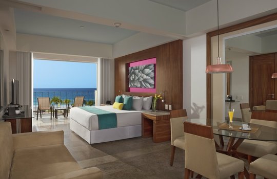 Sea View King Size Junior Suite Krystal Grand Los Cabos Hotel - 