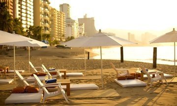 Lounge Krystal Beach Acapulco Hotel - 