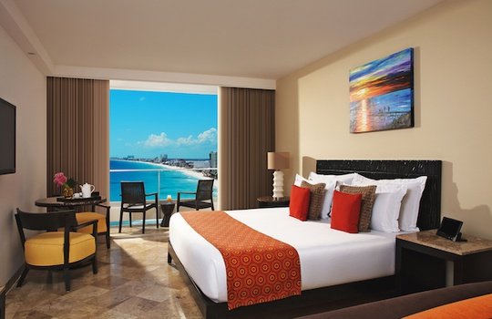Deluxe Ocean Front King with Balcony Krystal Grand Cancun Resort & Spa Hotel - 