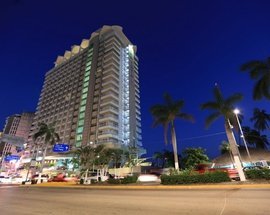 Facade Krystal Beach Acapulco Hotel - 