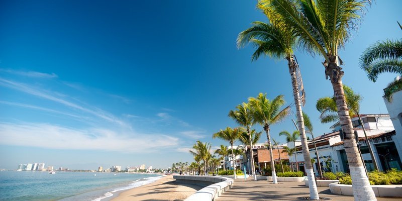 Recommendations if you are looking in puerto vallarta a hotel Urban Aeropuerto Ciudad de México Hotel Mexico City