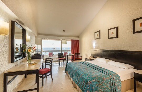 Deluxe ocean view Krystal Ixtapa Hotel - 