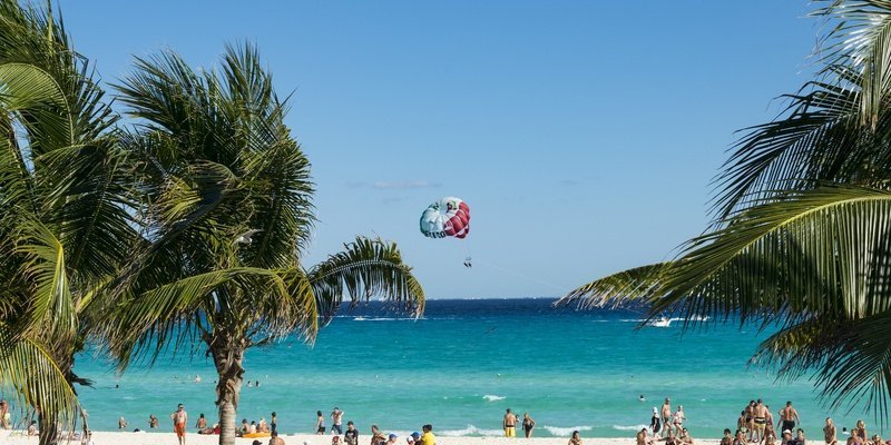 Stay in one of the best hoteles en cancun centro and discover the best beaches Urban Aeropuerto Ciudad de México Hotel Mexico City