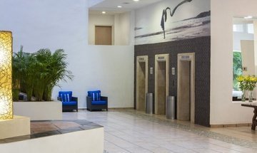 Elevators Krystal Ixtapa Hotel - 