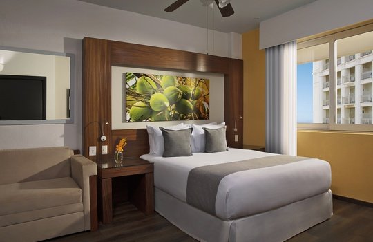 DELUXE ROOM TROPICAL VIEW OR OCEAN VIEW Krystal Grand Nuevo Vallarta Hotel - 