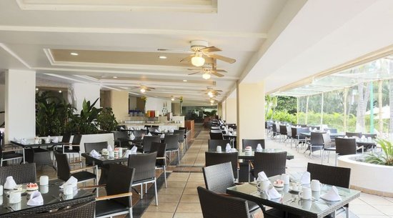 Restaurants Krystal Ixtapa Hotel - 