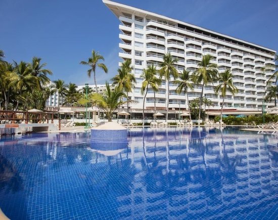 Swimming pool Krystal Ixtapa Hotel - 