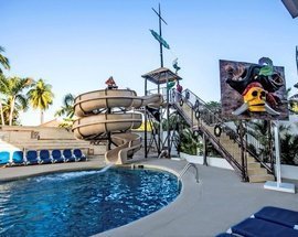 Swimming pool Krystal Beach Acapulco Hotel - 