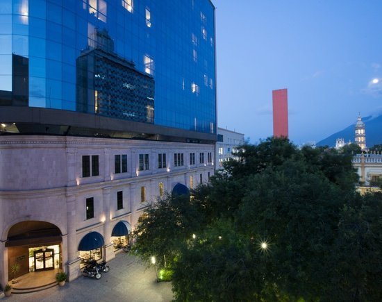Facade Krystal Monterrey Hotel - 