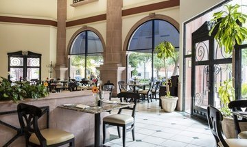 Cafe Flores Krystal Monterrey Hotel - 