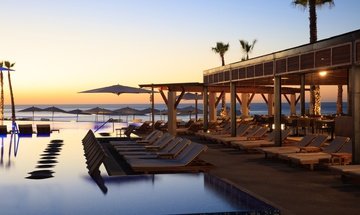 Pool Krystal Grand Los Cabos Hotel - 