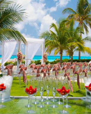 Jardin Lounge & Terrace Krystal Hotels & Resorts Jardin Lounge & Terrace Krystal Hotels & Resorts