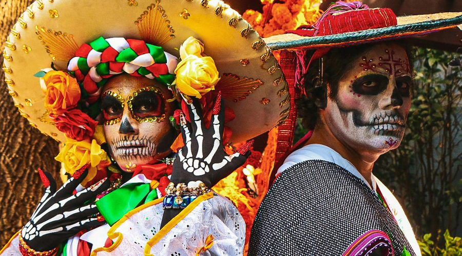 DAY OF THE DEAD IN MEXICO CITY: 3 EXPERIENCES AND WHERE TO STAY Krystal Hotels & Resorts DAY OF THE DEAD IN MEXICO CITY: 3 EXPERIENCES AND WHERE TO STAY Krystal Hotels & Resorts