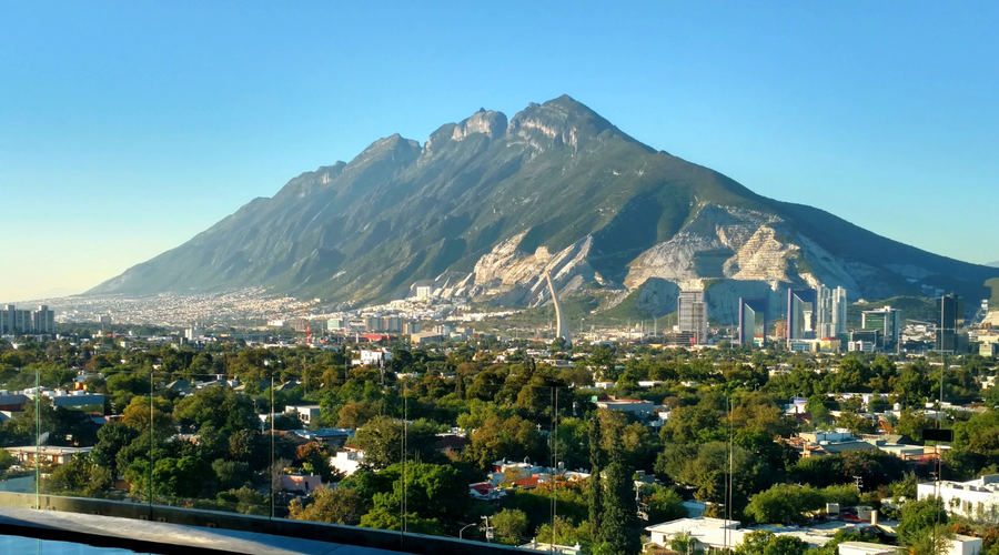 MEXICAN INDEPENDENCE DAY IN MONTERREY: WHERE TO CELEBRATE “EL GRITO” AND WHERE TO STAY Krystal Hotels & Resorts MEXICAN INDEPENDENCE DAY IN MONTERREY: WHERE TO CELEBRATE “EL GRITO” AND WHERE TO STAY Krystal Hotels & Resorts