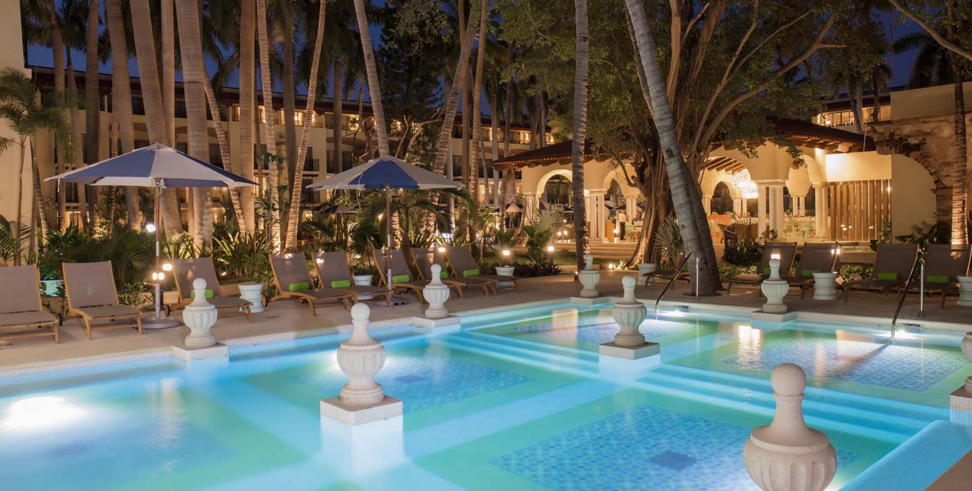 Krystal Hotels & Resorts Krystal Hotels & Resorts