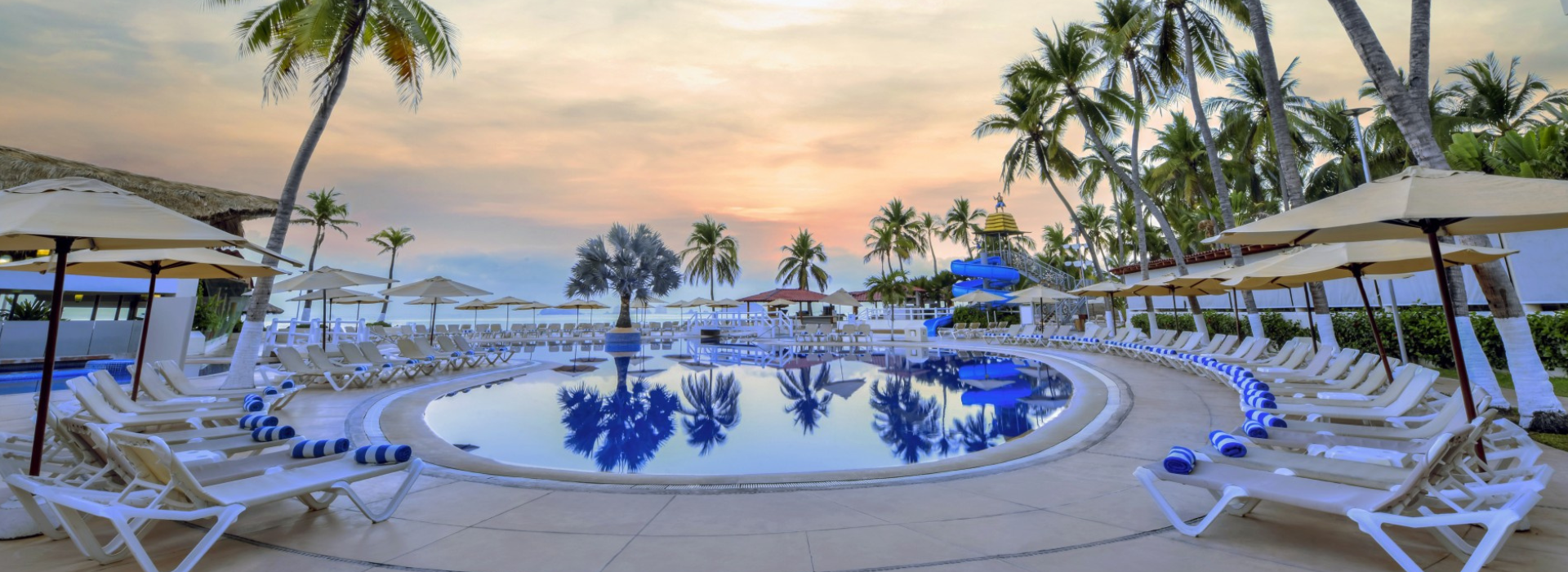 MEXICAN INDEPENDENCE DAY IN IXTAPA: WHERE TO CELEBRATE “EL GRITO” AND WHERE TO STAY Krystal Hotels & Resorts MEXICAN INDEPENDENCE DAY IN IXTAPA: WHERE TO CELEBRATE “EL GRITO” AND WHERE TO STAY Krystal Hotels & Resorts