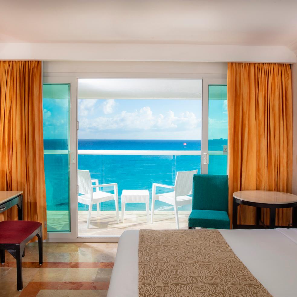 Krystal® Cancún Krystal® Cancún
