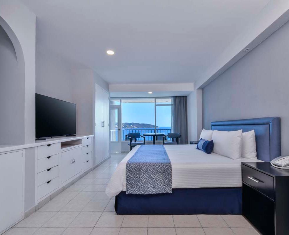 Krystal® Beach Acapulco Krystal® Beach Acapulco