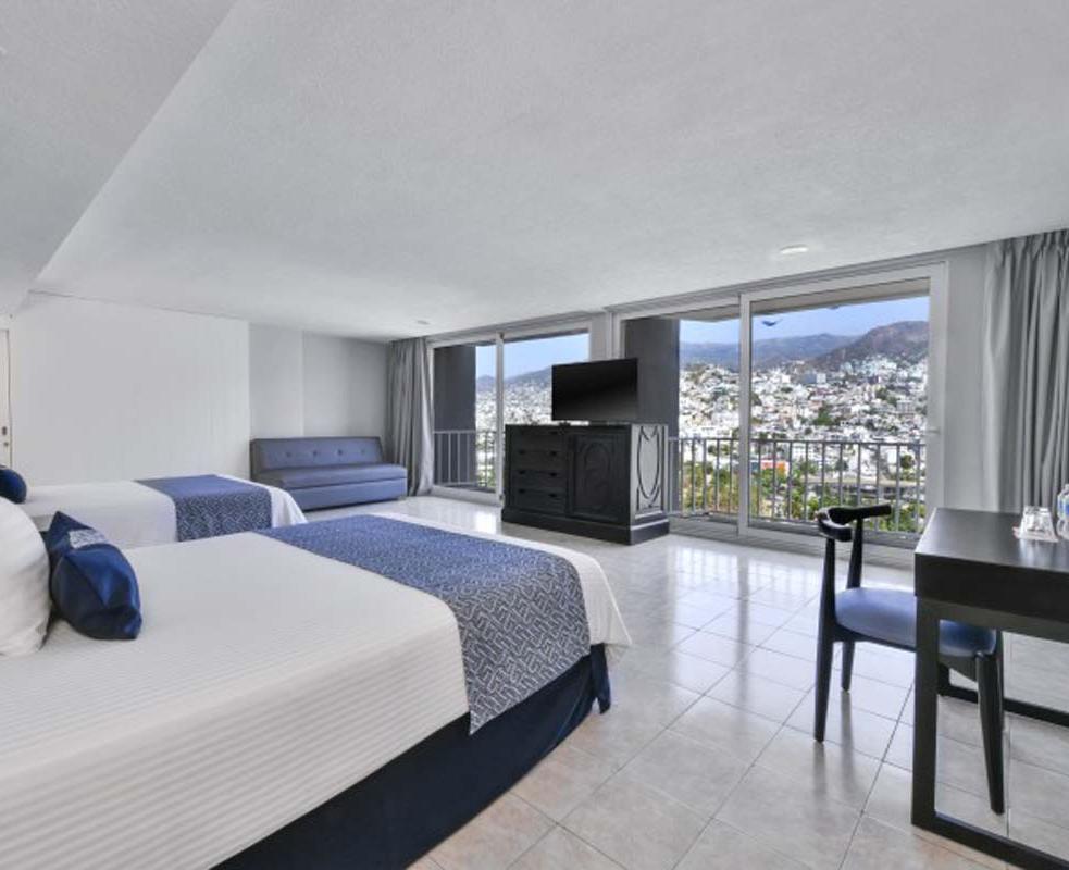 Krystal® Beach Acapulco Krystal® Beach Acapulco
