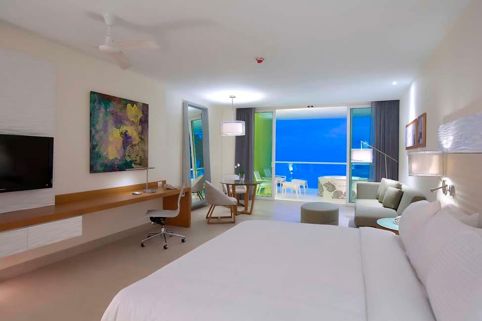 Krystal Grand® Puerto Vallarta Krystal Grand® Puerto Vallarta