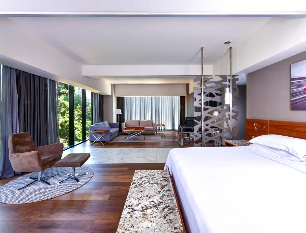 Krystal Grand® Suites Insurgentes Mexico City Krystal Grand® Suites Insurgentes Mexico City