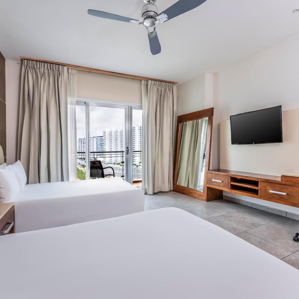 Krystal Urban® Cancún & Beach Club Krystal Urban® Cancún & Beach Club