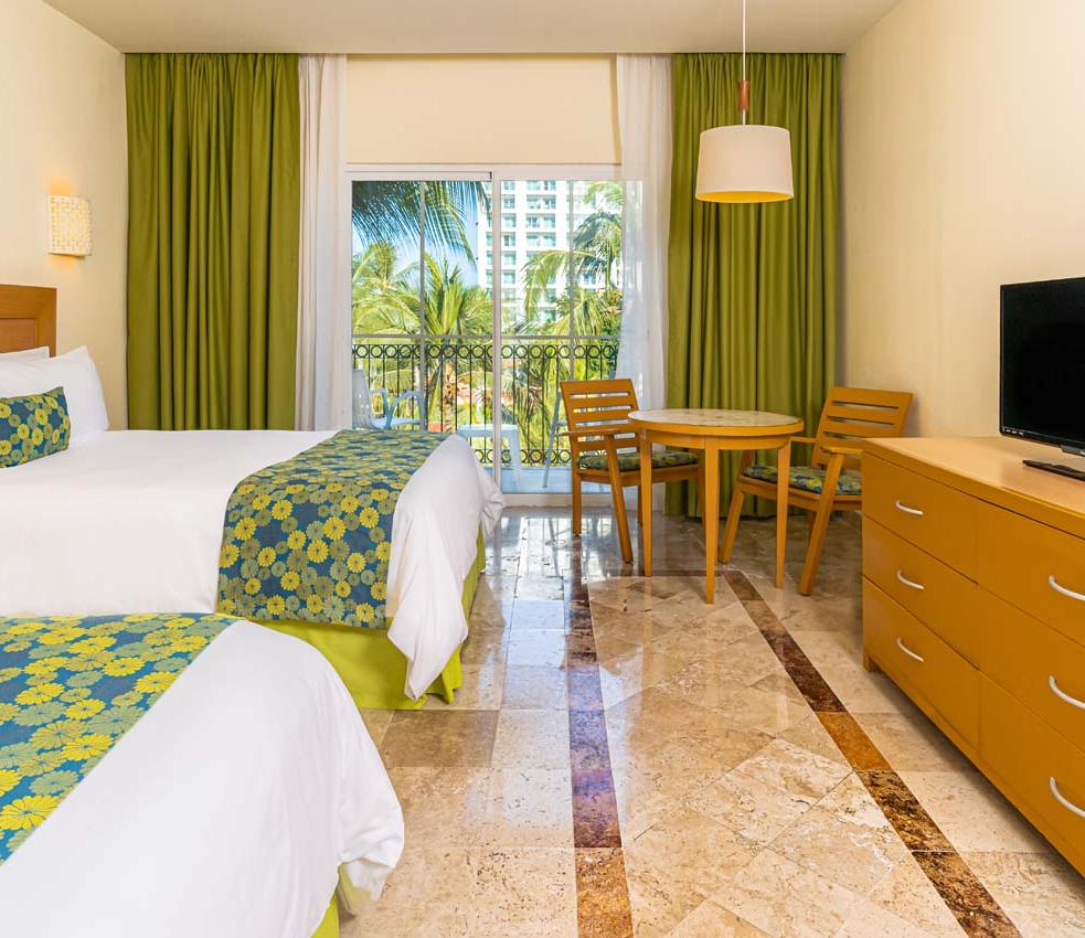 Krystal® Puerto Vallarta Krystal® Puerto Vallarta