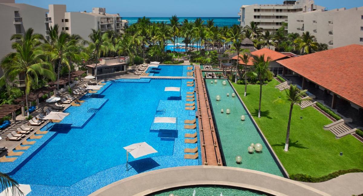 Krystal Grand® Nuevo Vallarta  Krystal Grand® Nuevo Vallarta  Krystal Grand® Nuevo Vallarta  Krystal Grand® Nuevo Vallarta