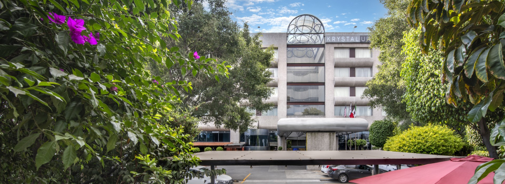 Everything you need to know about EDC Mexico 2026 in Mexico City: dates, venue & where to stay Krystal Hotels & Resorts