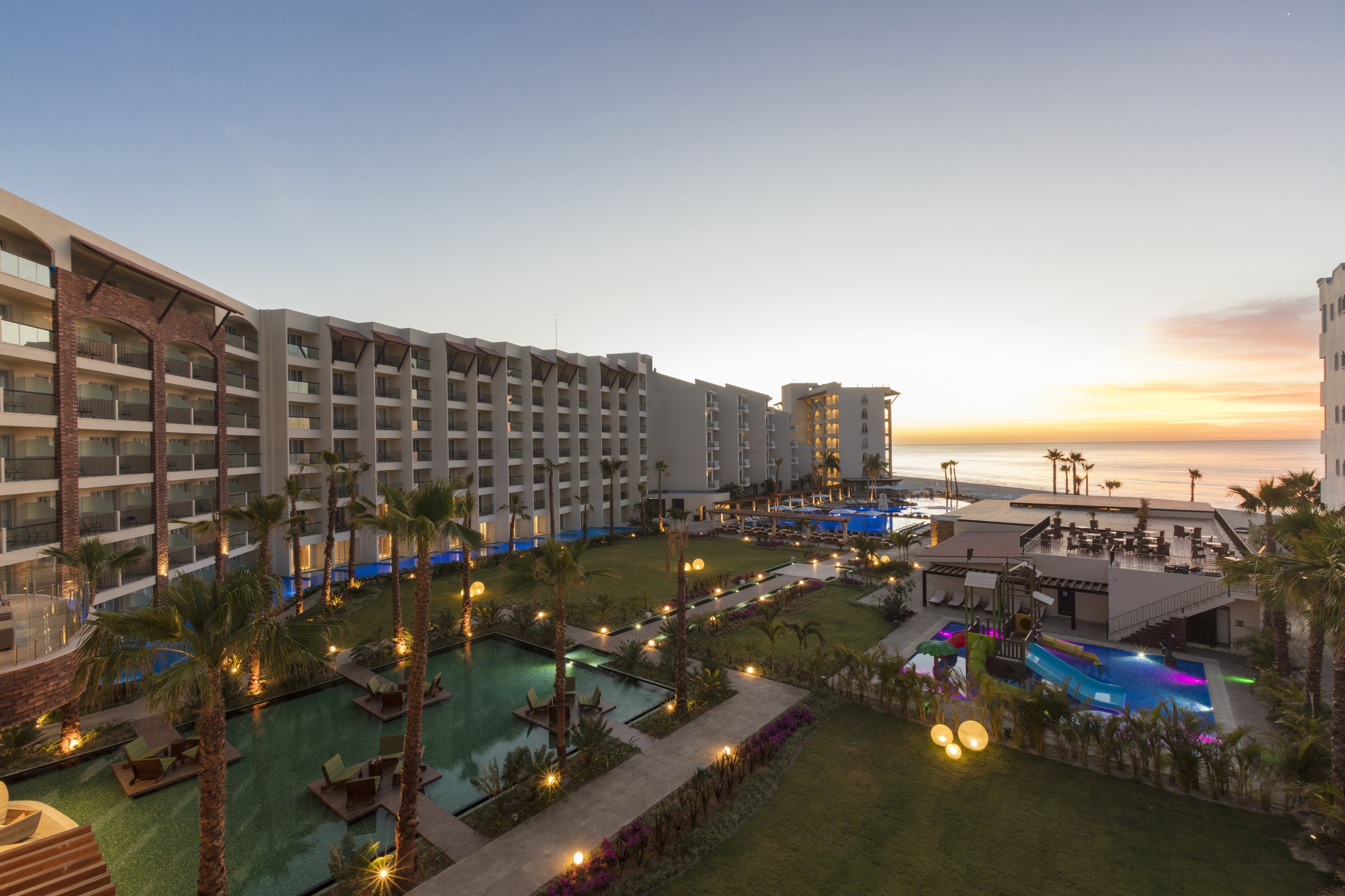 Krystal Grand Los Cabos Hotel - 